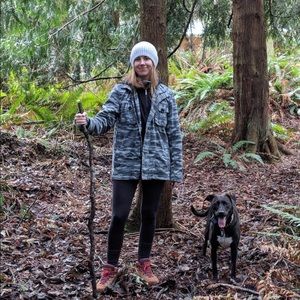 Meet Your Posher - Nicole